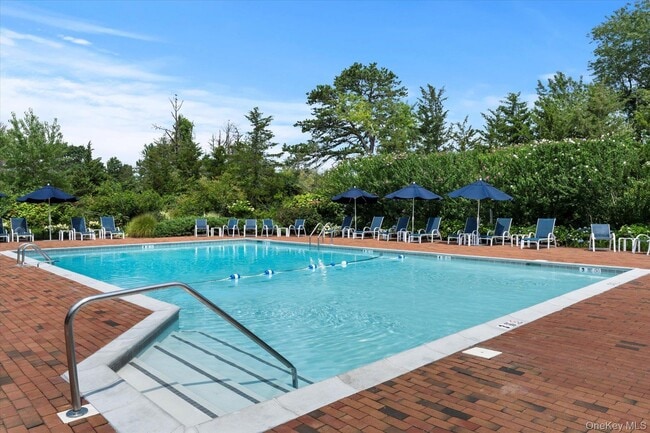 Building Photo - 45 Huckleberry Ln