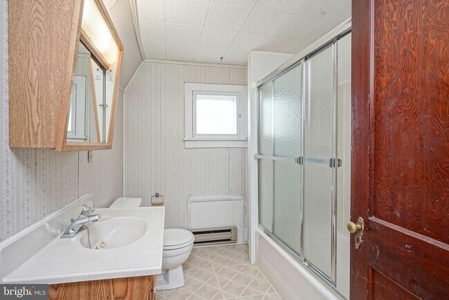 Building Photo - 172 Stewart Rd