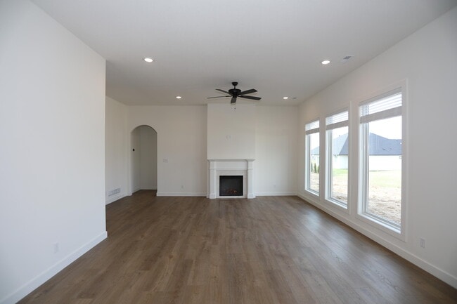 Building Photo - 4609 Chambers Bay Dr