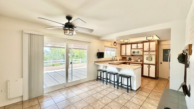 Building Photo - Awesome Single-Story Ranch-Style Home with...