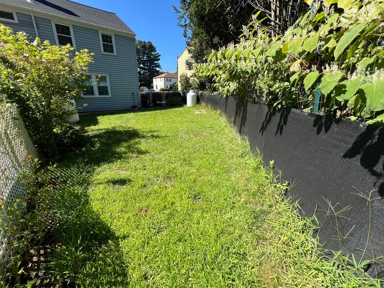 Backyard - 78 Walnut Rd