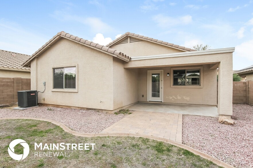 Building Photo - 15245 W Bola Dr