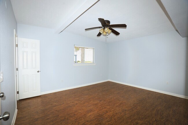 Building Photo - 24 Kingfish Ln