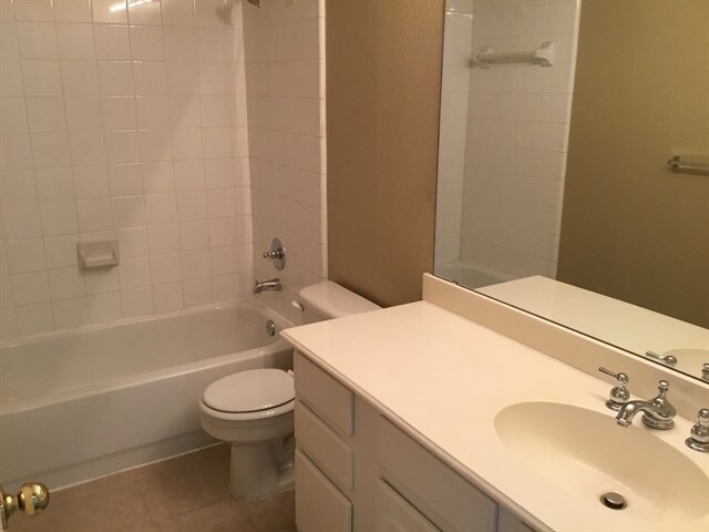 Building Photo - 4300 Brinker Ct