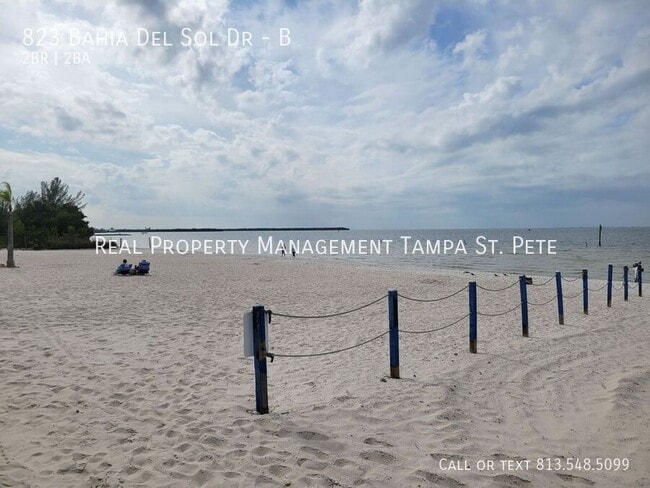 Building Photo - 823 Bahia Del Sol Dr