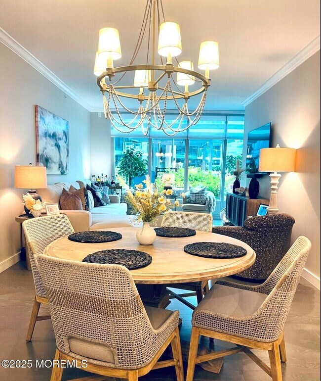 Building Photo - 15 Morris Ave