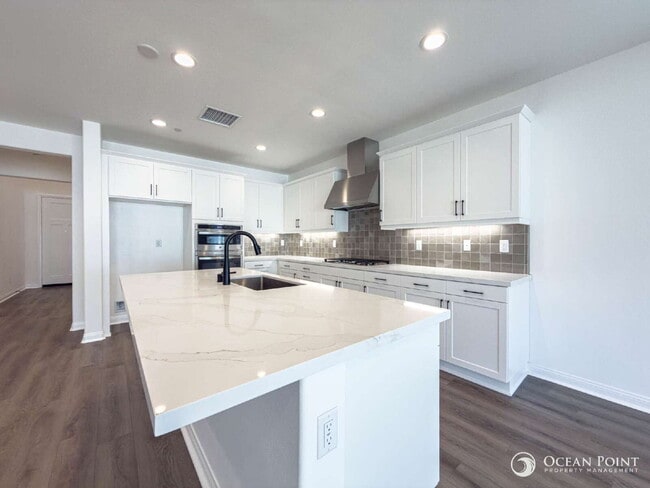 Building Photo - Newly Built 5 Bedroom Home for Rent in Fillmore!