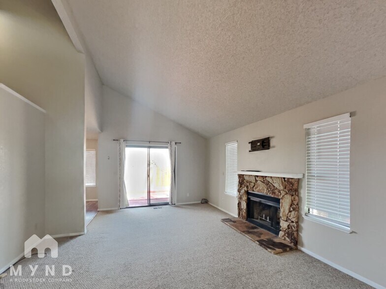 Building Photo - 3428 Ridgecrest Ct