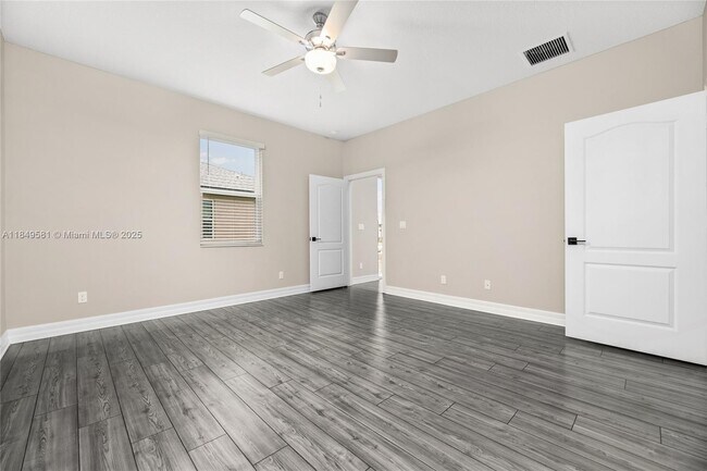 Building Photo - 5109 Joyous Pl