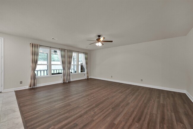 Building Photo - 3929 Eagle Nest Lake Ln