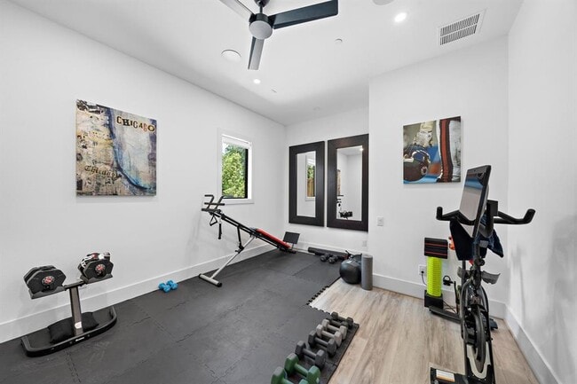 Building Photo - 467 Gingham Dr
