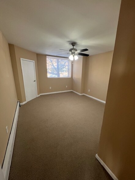 Building Photo - 1100 W Ritner St