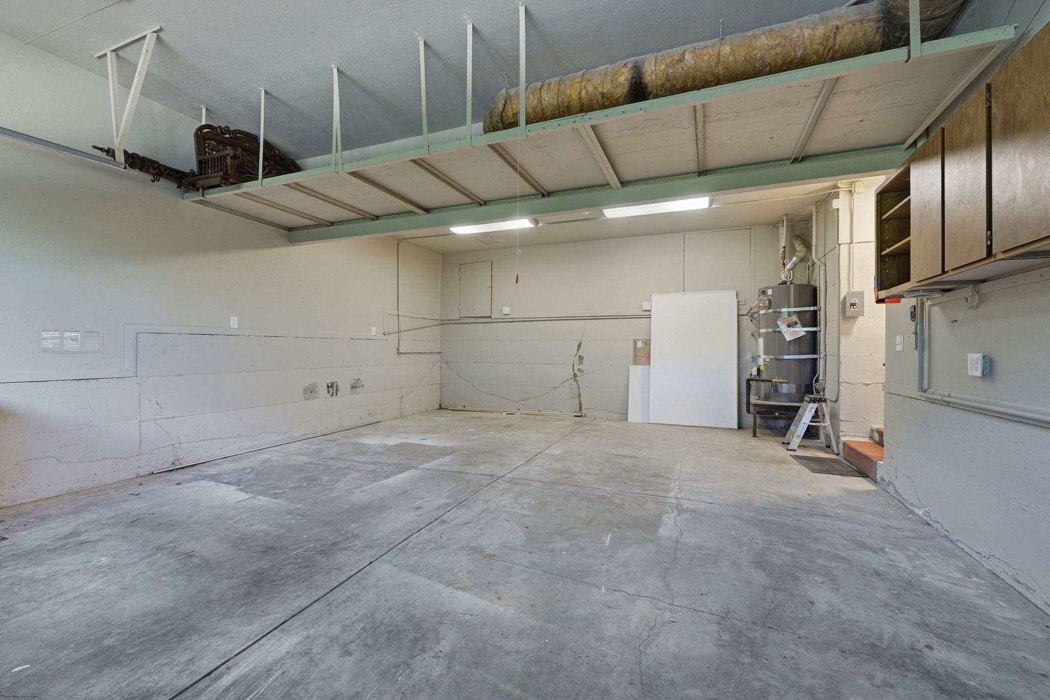 Building Photo - 158 Los Robles Dr