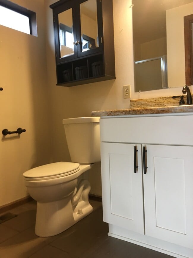 Building Photo - Ward Apartments LLC