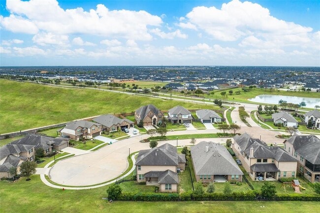 Building Photo - 28618 Abilene Park Ct