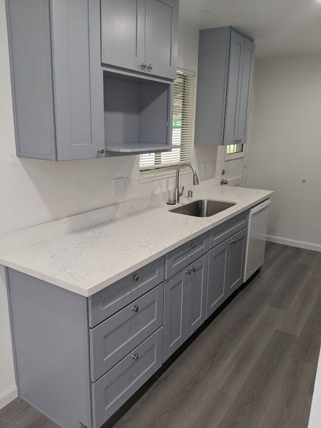 Building Photo - SANTA CLARA - updated 4 bedroom home