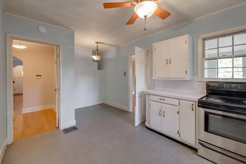 Building Photo - 510 Las Lomas Dr