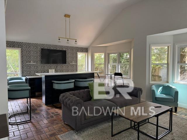 Building Photo - 7067 Hickory Ln