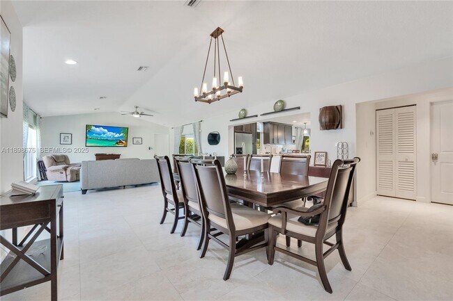 Building Photo - 15300 SW 164th St