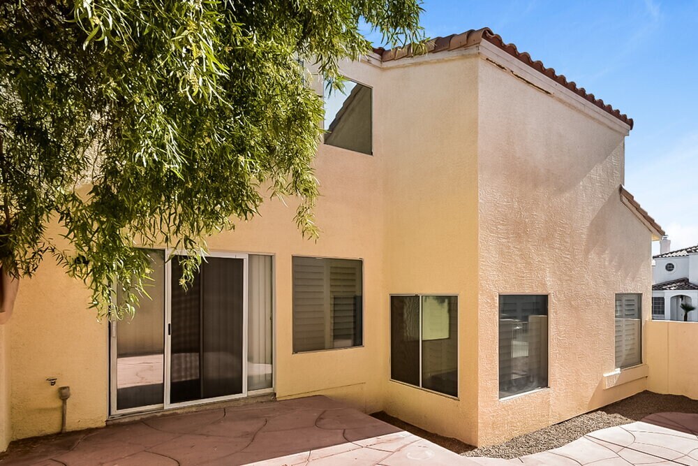 Building Photo - 3451 White Mission Dr