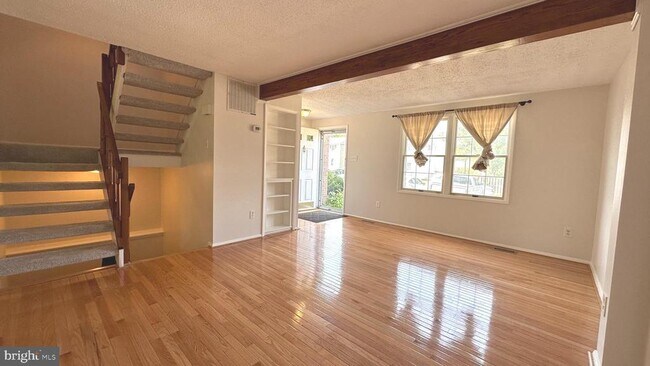 Building Photo - 13566 Bentley Cir