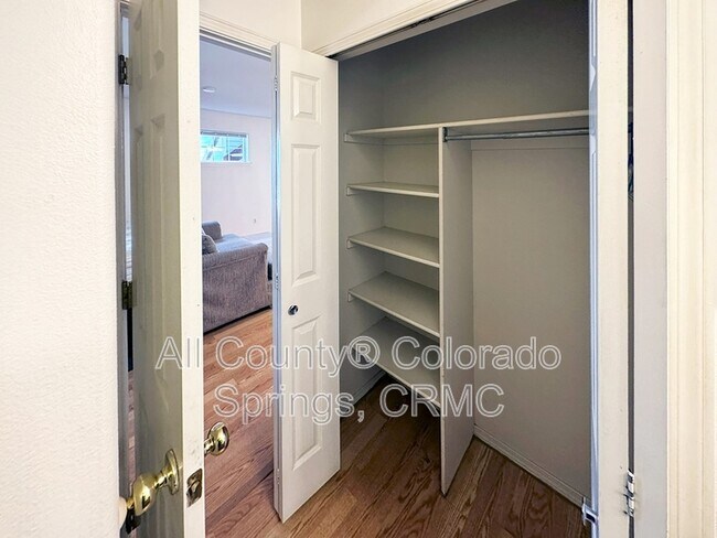 Building Photo - 122-2-12 Whalen Ave Cripple Crk