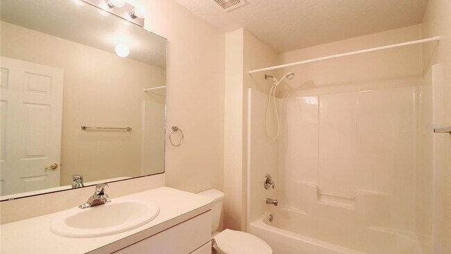 Building Photo - 5316 Sir Churchill Dr