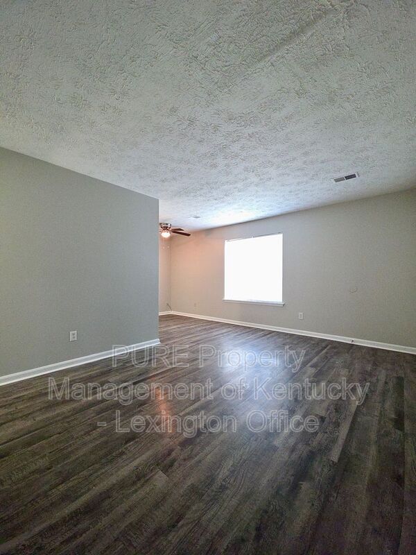 Building Photo - 301 Christy Allyn Ct
