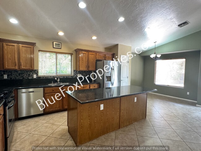 Building Photo - 3011 W Corte Olivia