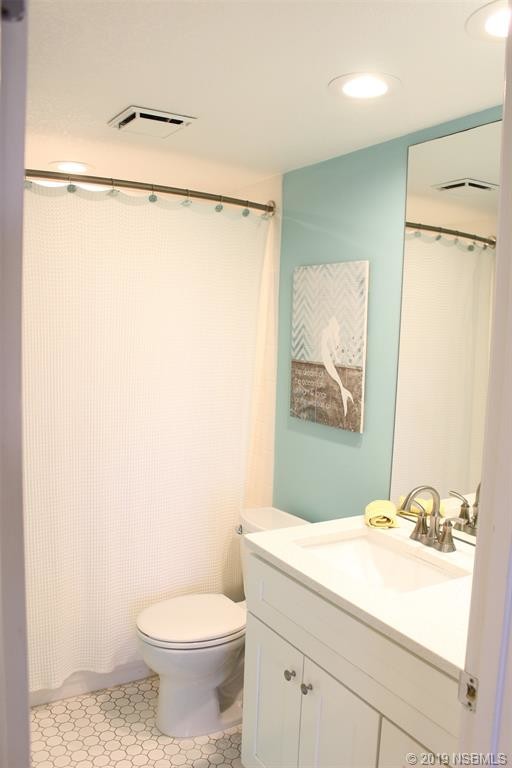 Building Photo - 5501 S Atlantic Ave