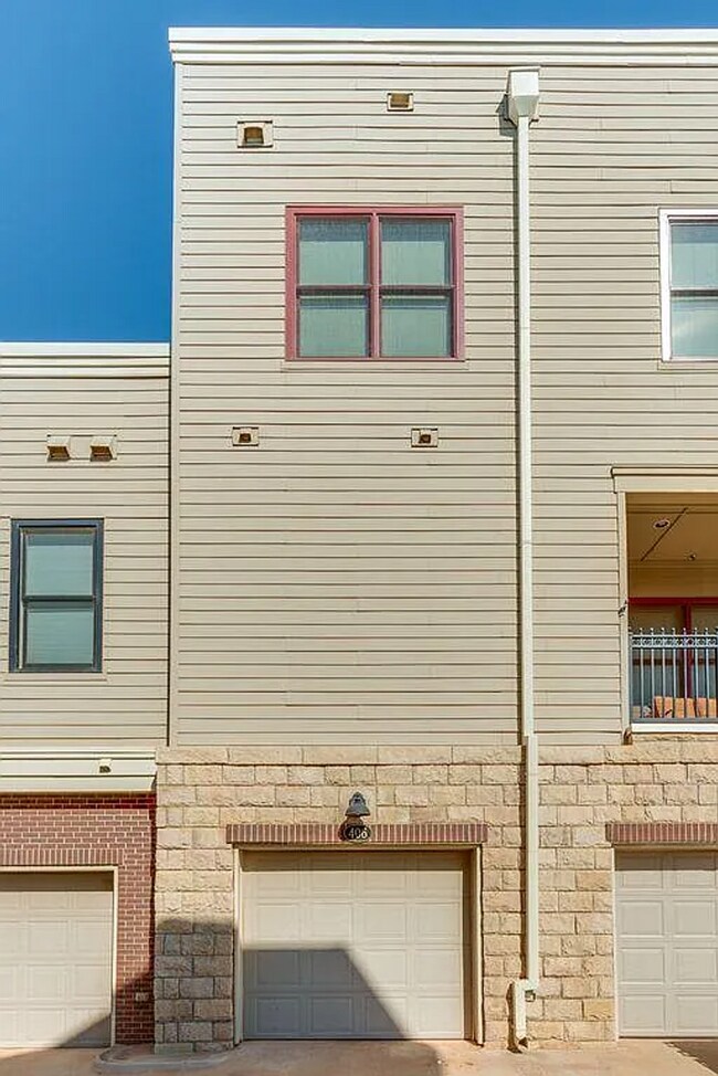 Building Photo - **Stylish Downtown Condo at The Hill – Wal...