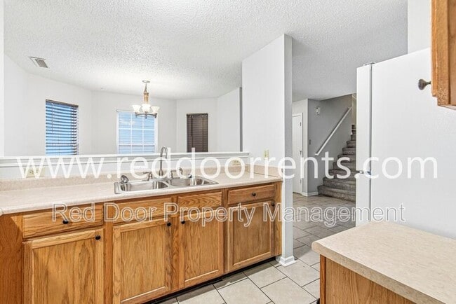 Building Photo - 2249 Collins Way