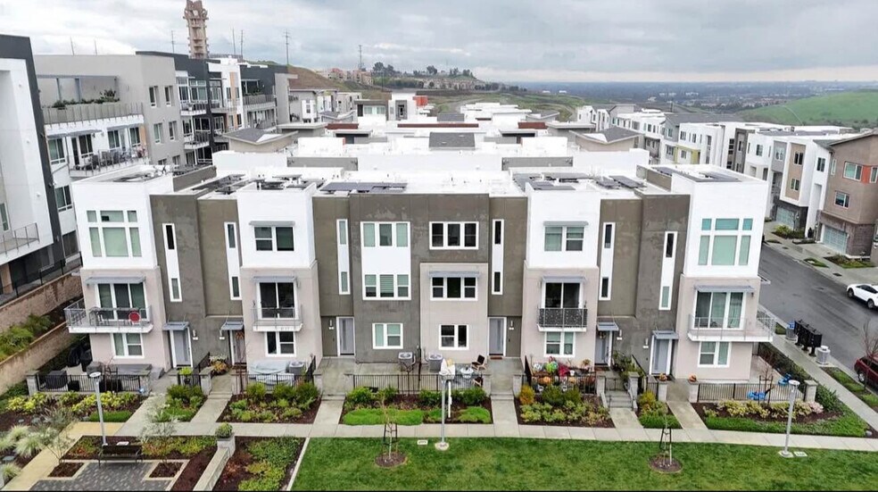 Primary Photo - 262 Agustin Narvaez St