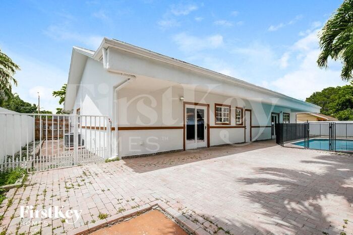 Building Photo - 11526 SW 170th St