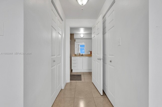 Building Photo - 140 S Dixie Hwy