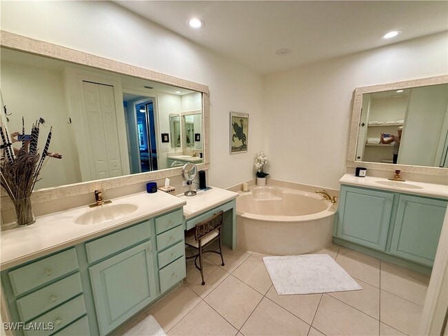 Building Photo - 10160 Bellavista Cir