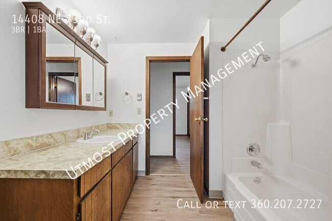 Building Photo - 14408 NE 73rd St