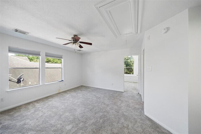Building Photo - 6818 Amber Pine Ct