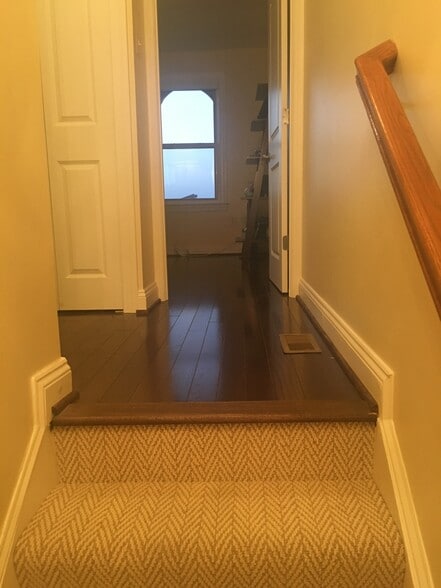 Building Photo - 1422 East Capitol St NE