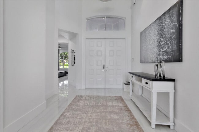 Building Photo - 4088 Briarcliff Cir