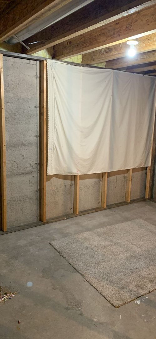 Building Photo - ON6120