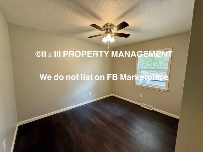 Building Photo - 403 S Mahaffie St