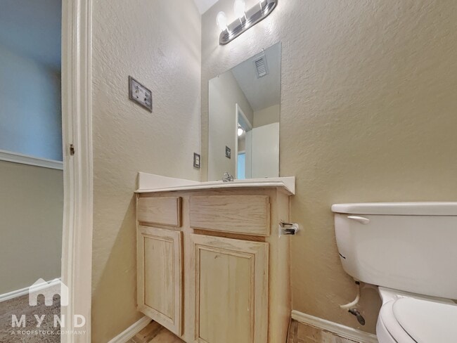 Building Photo - 22702 Sherioaks Ln