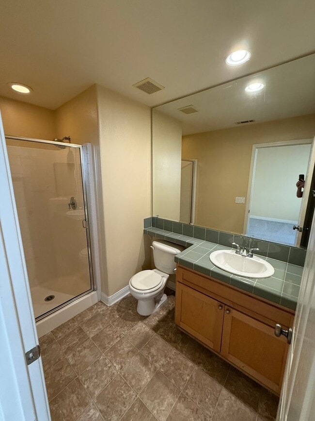 Building Photo - Luxury 5 Bedroom, 4.5 Bath Home in Otay Ra...