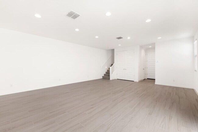 Building Photo - 24623 N 164th Dr