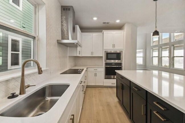 Building Photo - 3024 Mirage Pl