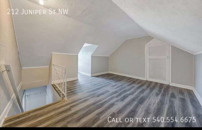 Building Photo - 212 Juniper St NW