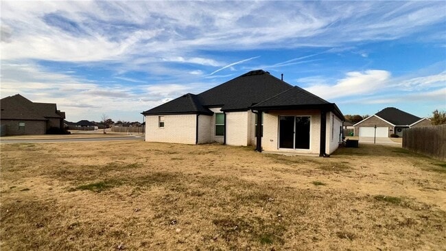 Building Photo - 331 W Taverner Xing