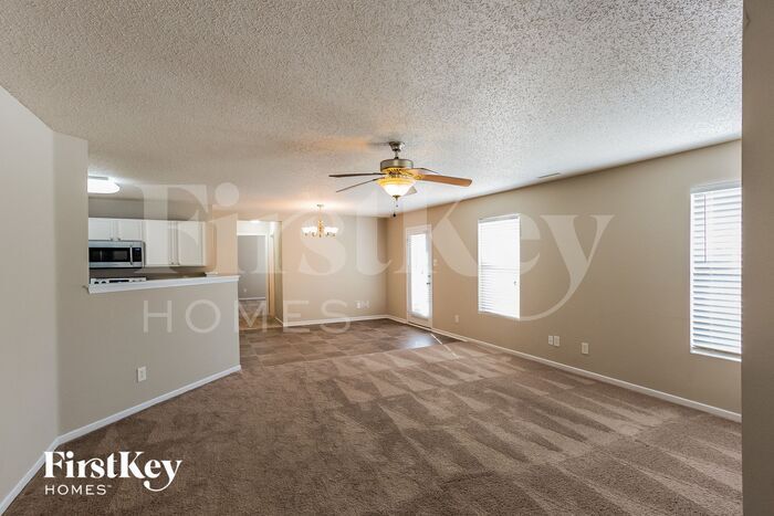 Building Photo - 12121 Belfry Dr