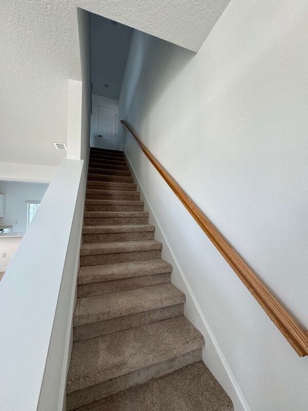 Building Photo - 6167 Whetstone Ct